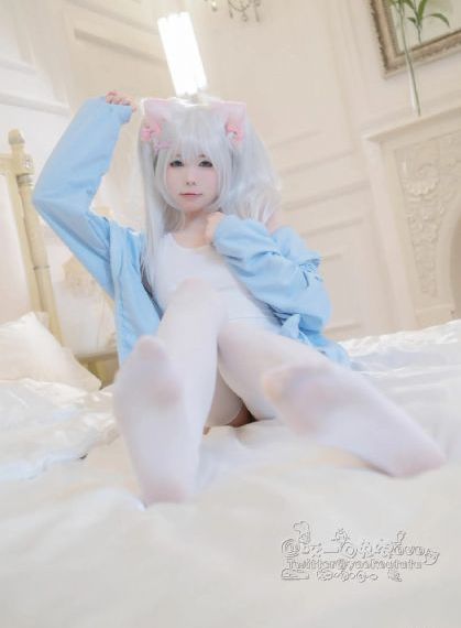 将军吮着着小妾的乳尖h_超清电影全集观看