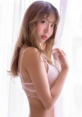 欧美日韩黑人综合一二三区在线直播_剧情片在线观看视频